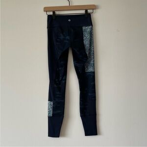 Lululemon Wunder under special edition leggings.
Size 2